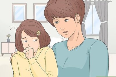 How to Spot Someone Who Is Faking an Illness to Get out of School