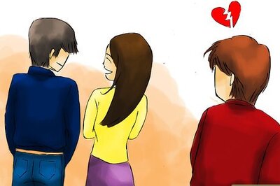 How to Flirt With the Girl You Like