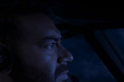 Runway 34: Ajay Devgn's Pilot Skills Are Put to Test, Amitabh Bachchan Warns About Imminent Danger in Engaging Teaser