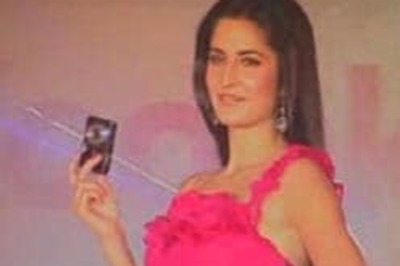Katrina tries out 200 gowns for 'perfect look'
