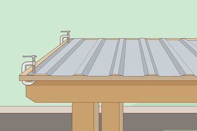 A Beginner’s Guide to Cutting Metal Roofing