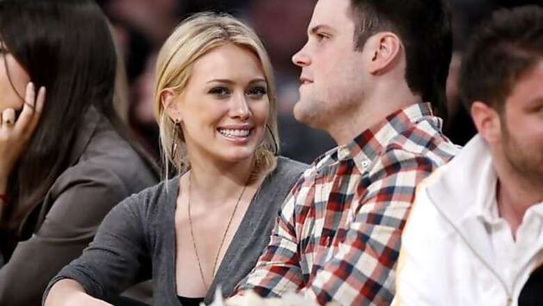 Hilary Duff reunited with estranged husband Mike Comrie?