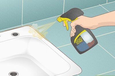 How to Remove Caulk Residue