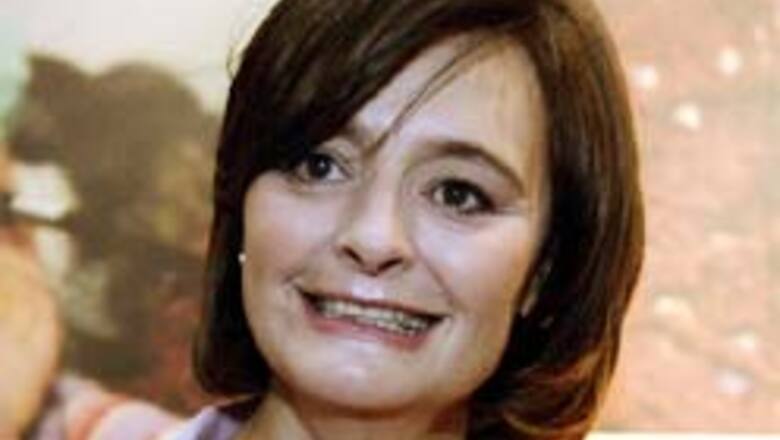 Blair's wife to go nude in public