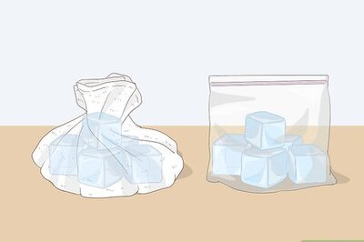 How to Treat Acne With Ice