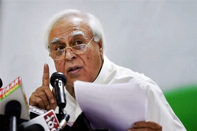 Amid Raj Political Crisis, Sibal Says Defectors Should be Banned from Holding Office, Fighting Next Poll