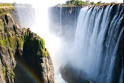 10 beautiful waterfalls from across the world you need to see at least once