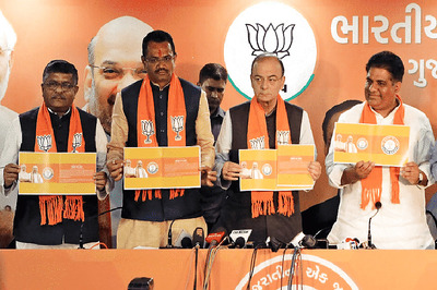Gujarat Election Result 2017: An Analysis of BJP And Congress Election Manifesto in Gujarat