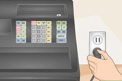How to Use a Cash Register
