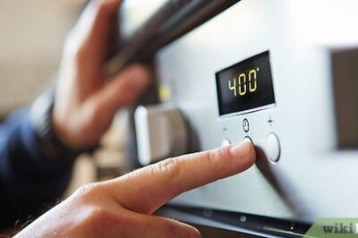 How to Cook Frozen Pizza Perfectly (In the Oven & Microwave)