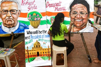 Droupadi Murmu Versus Yashwant Sinha: How the Next President of India Will be Elected Today