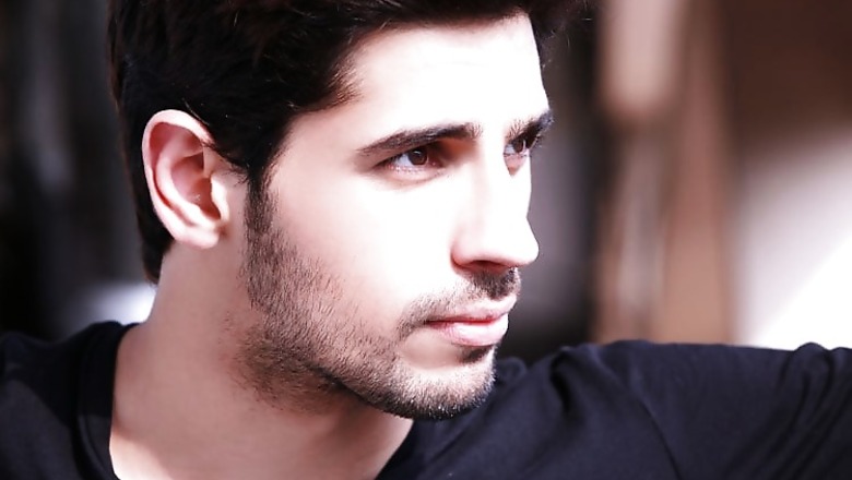 'Baar Baar Dekho' is not a time travel or science fiction, says Sidharth Malhotra
