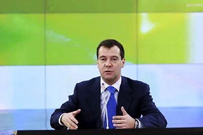 Smoking ban will save 200,000 lives a year: Medvedev