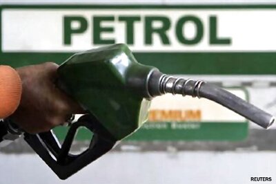 Petrol price may be hiked by Rs 5 per litre