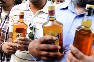 UP Govt Recommends Death Penalty for Hooch Sellers