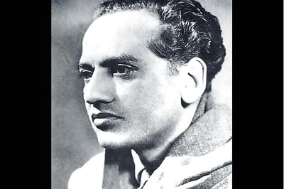 Urdu poet Faiz's last film lost in Pakistan