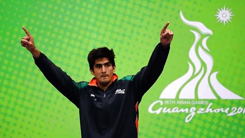 Vijender Singh welcome to join camp any time: SAI