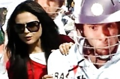 Wizcraft sues two IPL cheerleaders, agent