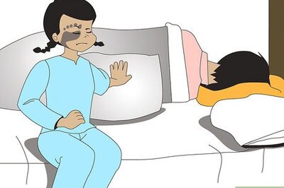 How to Get Used to Sharing a Bed With Someone Else