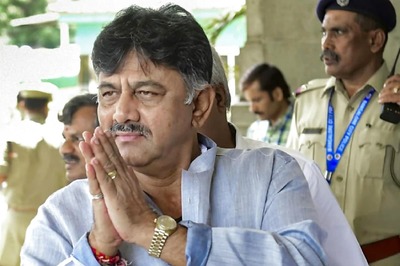 Won't Be Cowed Down, Says Cong's DK Shivakumar as CBI Him Books in Rs 75 Cr Disproportionate Assets Case