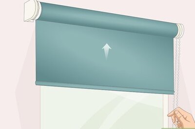 How to Take Down a Roller Blind