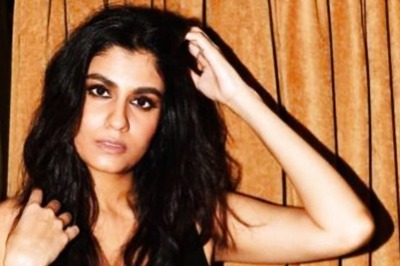 Shreya Dhanwanthary Sets Instagram Ablaze in Black Bra, Check Diva's Bold Looks