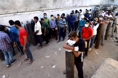 News18 Daybreak | UK Sends 'Vital Medical Equipment' to India, Ravichandran Ashwin Withdraws from IPL to Support Family in Fight Against Covid