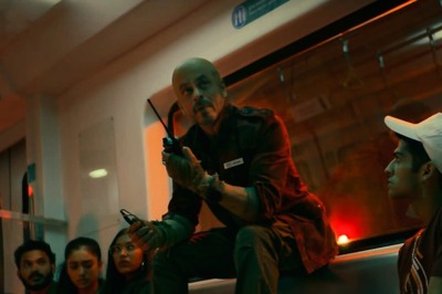 Jawan Box Office Day 4: SRK Film Records Highest Single Day Collection, Mints Rs 85 Cr on Sunday