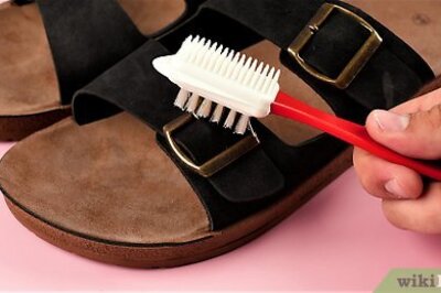 The Best Ways to Clean Birkenstock Shoes, Straps, & Footbeds