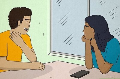 How to Get Your Crush to Notice You (for Girls)