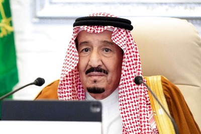 Saudi King Salman To Undergo Treatment For Lung Inflammation, MBS Provides Important Update