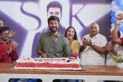 Sivakarthikeyan Celebrates His 39th Birthday On Sets Of His Next With AR Murugadoss