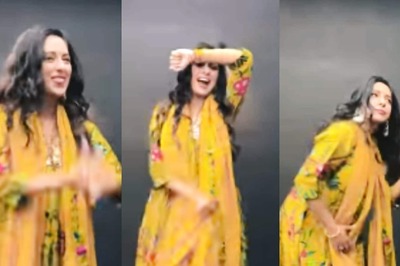 Anupamaa Star Rupali Ganguly Wows Internet With Sizzling Moves on Viral Song 'Kacha Badam'; Watch