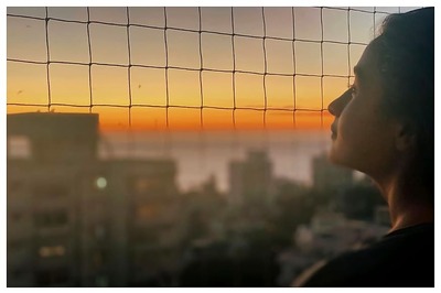Alia Bhatt's New Picture Clicked By Her 'All Time Fav Photographer' Ranbir Kapoor