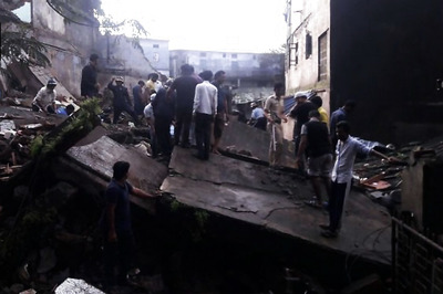 Building Collapses in Bhiwandi; Two Dead, Many Feared Trapped