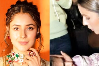 Shehnaaz Gill Fan Touches Her Feet, Cries Inconsolably After Meeting Bigg Boss Star; Watch Video