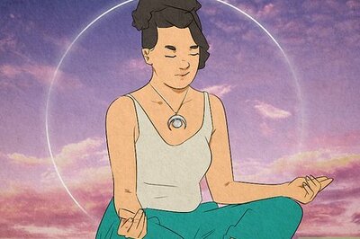 What Are the Benefits of Moonstone & How Can You Use It?