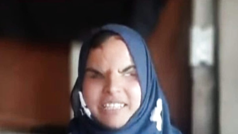 'Faced Many Challenges But...': J&K's Insha, Who Lost Eyesight in Pellet Gun Attack, Clears Class 12 Exam
