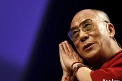 Spare Saddam, says Dalai Lama