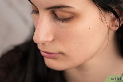 How to Use a Cleansing Balm