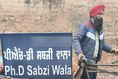 ‘PhD Sabzi Wala’: Why This Ex-Punjabi University Professor Left His Job To Sell Vegetables