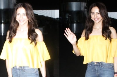 Rakul Preet Singh Looks Smart In Cool Casuals, Asks Paparazzi If They Watched Cuttputli; Watch Video