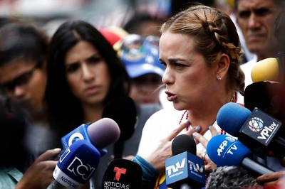 Venezuelan Oppn Leader Leopoldo Lopez Returned to House Arrest: Wife