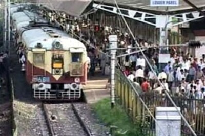 Lalu hints at gravy train in interim rail budget