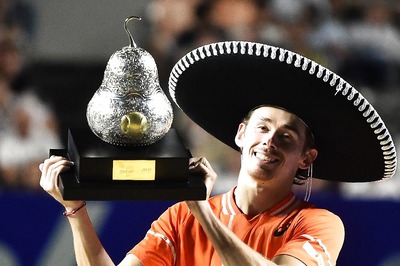 Alex De Minaur Sinks Casper Ruud to Win ATP Acapulco Open