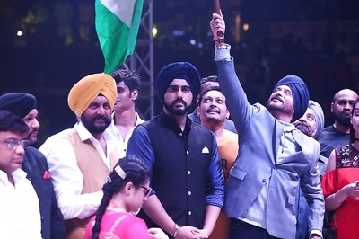 Mubarakan Team Celebrates The Spirit of Sadbhawna Diwas in Their Own Style