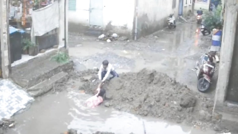 Indore Girl Nearly Drowns In Pit Filled With Rainwater. Then This Happened