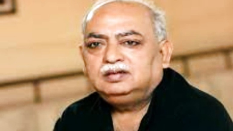 FIR Lodged Against Munawwar Rana For Comparing Valmiki To Taliban