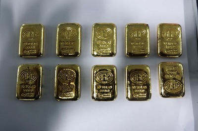 Jet Airways Staffer Arrested at Mangalore Airport For Smuggling Gold Worth Rs 34 Lakh