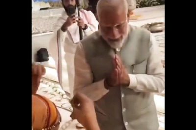PM Modi Seeks Blessings of Jyotirmath and Dwarka Peeth Shankaracharyas at Anant Ambani-Radhika Merchant Wedding